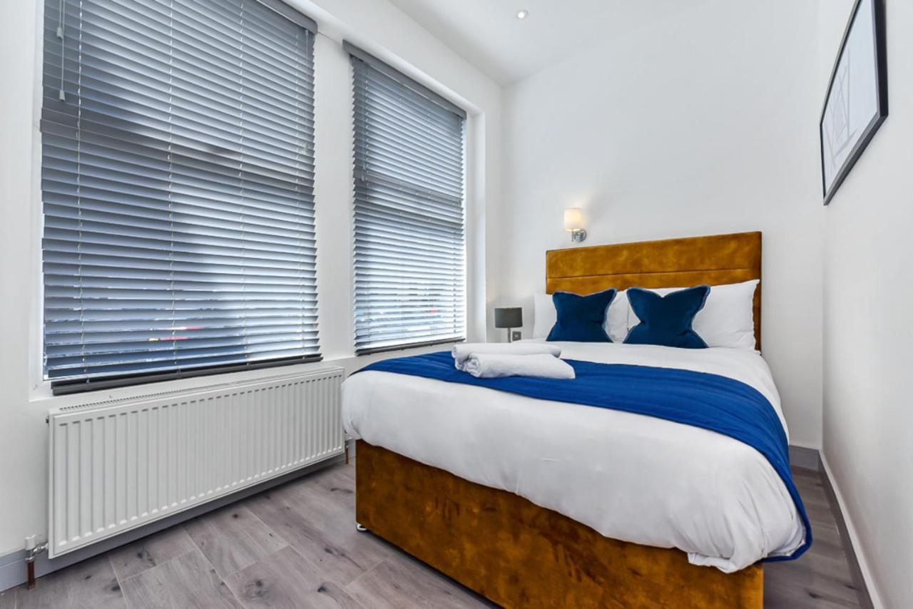 Lovely 2 Bedroom Apartment In Greater London Bagian luar foto